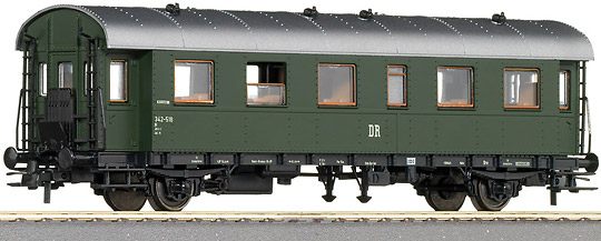 Passenger car 2nd class<br /><a href='images/pictures/Roco/45543.jpg' target='_blank'>Full size image</a>